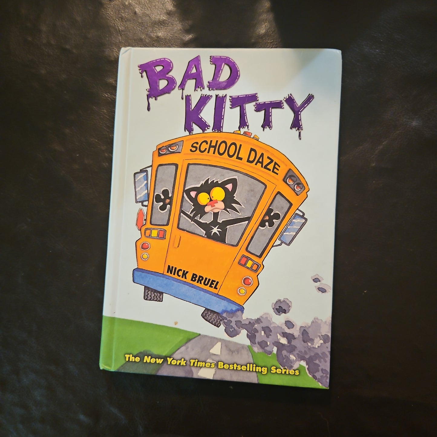 Bad Kitty: School Daze