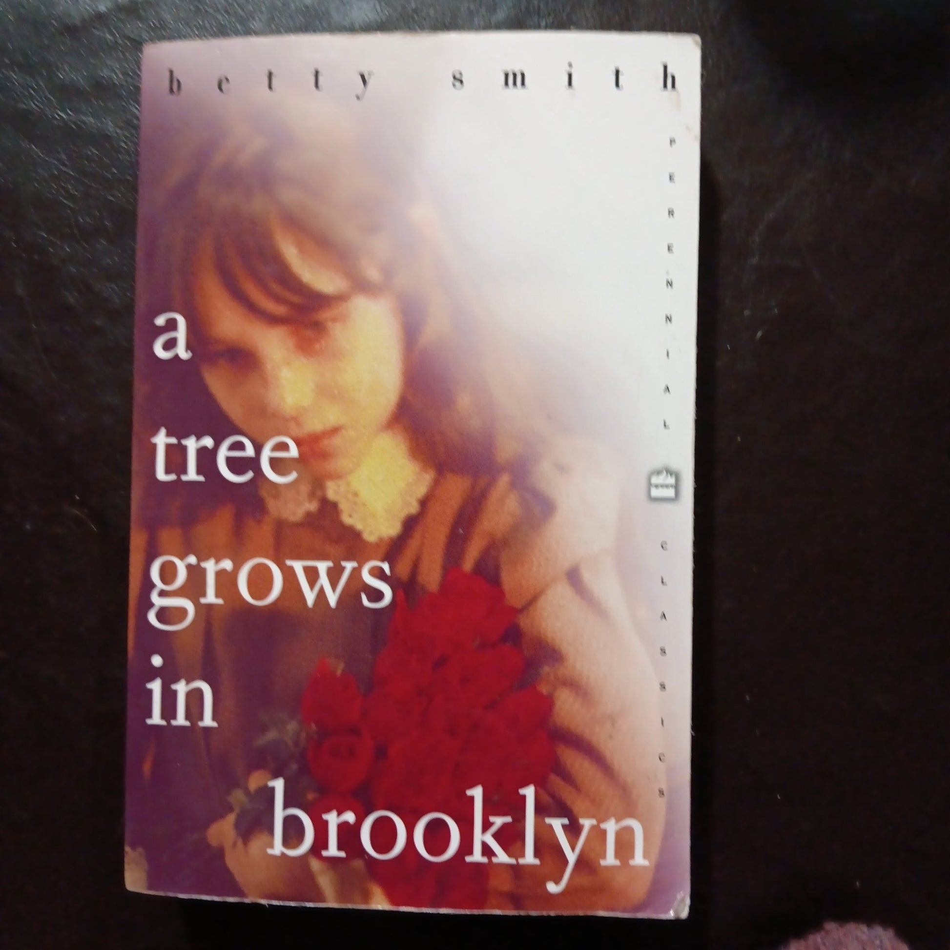 A Tree Grows in Brooklyn - [ash-ling] Booksellers