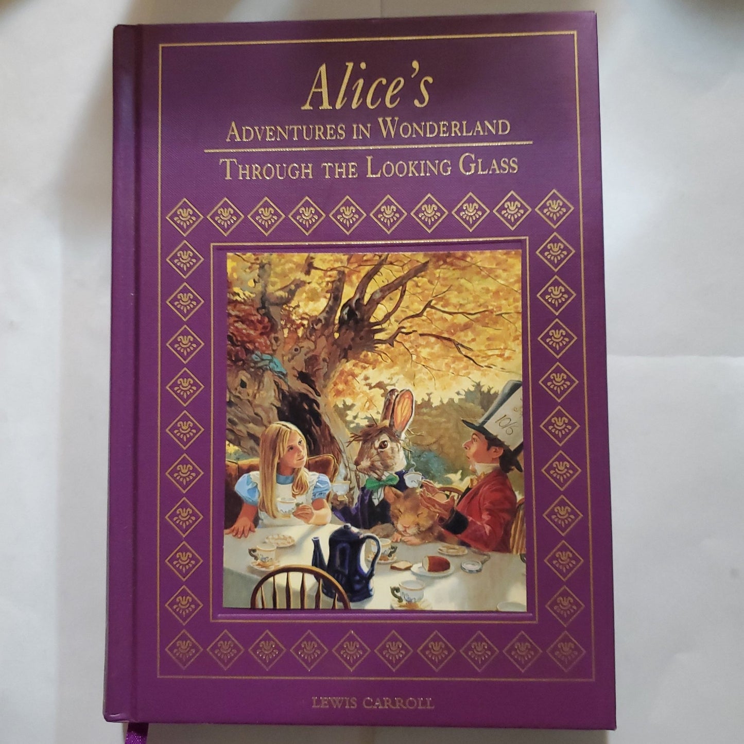 Alice's Adventures in Wonderland and Through the Looking Glass - [ash-ling] Booksellers