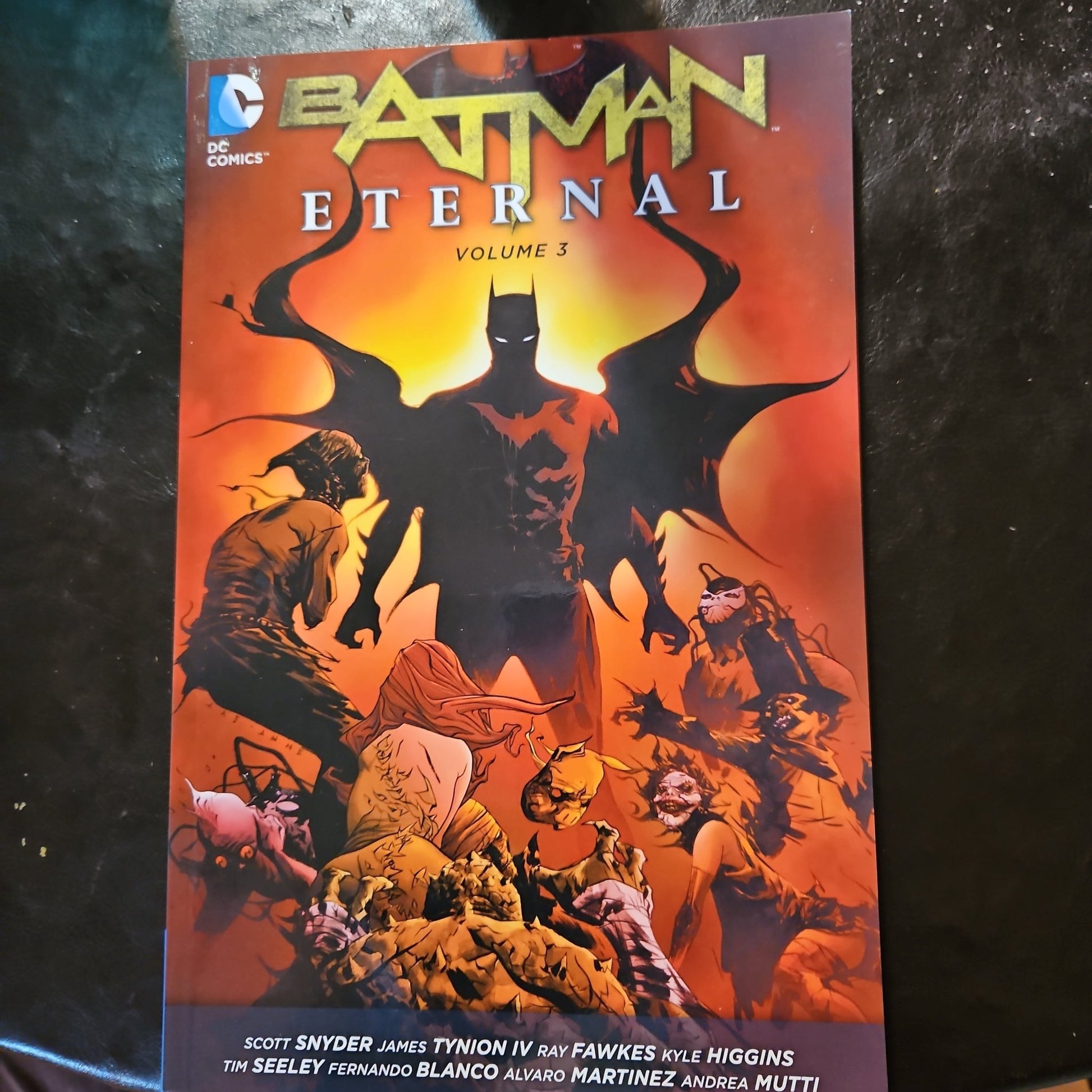 Batman Eternal Vol. 3 - [ash-ling] Booksellers