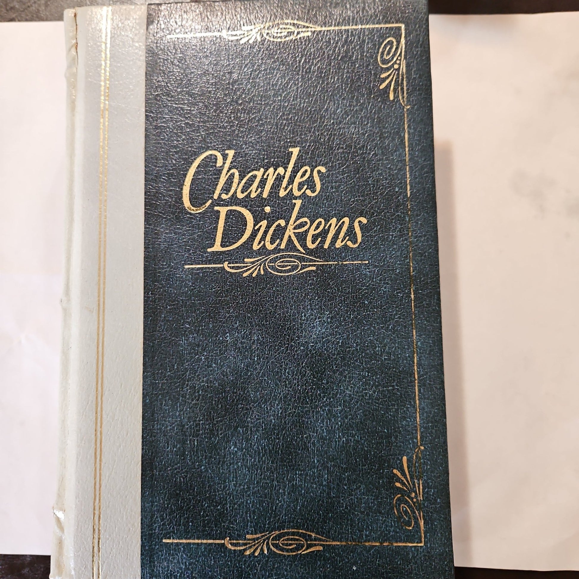 Charles Dickens Anthology - [ash-ling] Booksellers