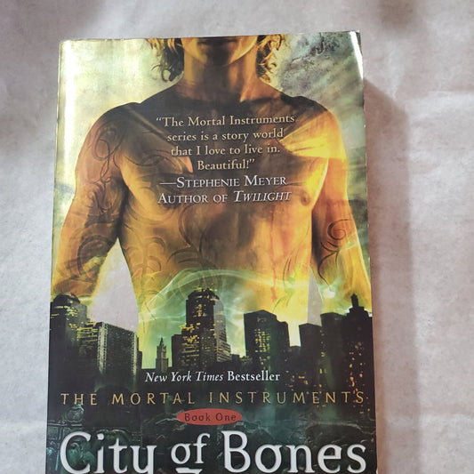 City of Bones - [ash-ling] Booksellers