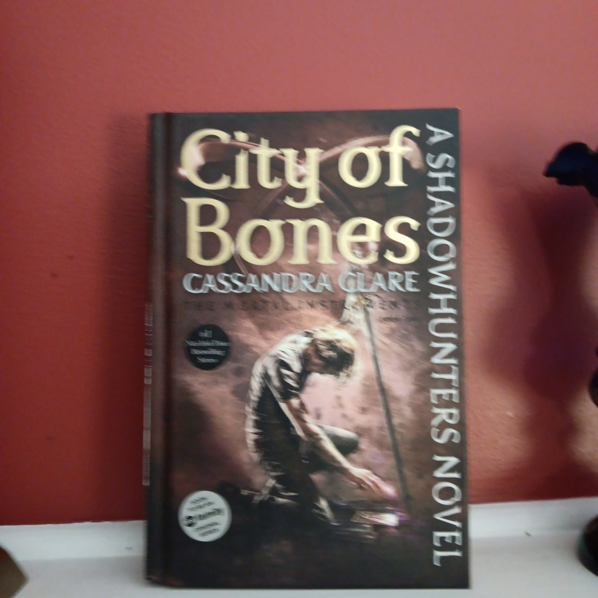 City of Bones - [ash-ling] Booksellers