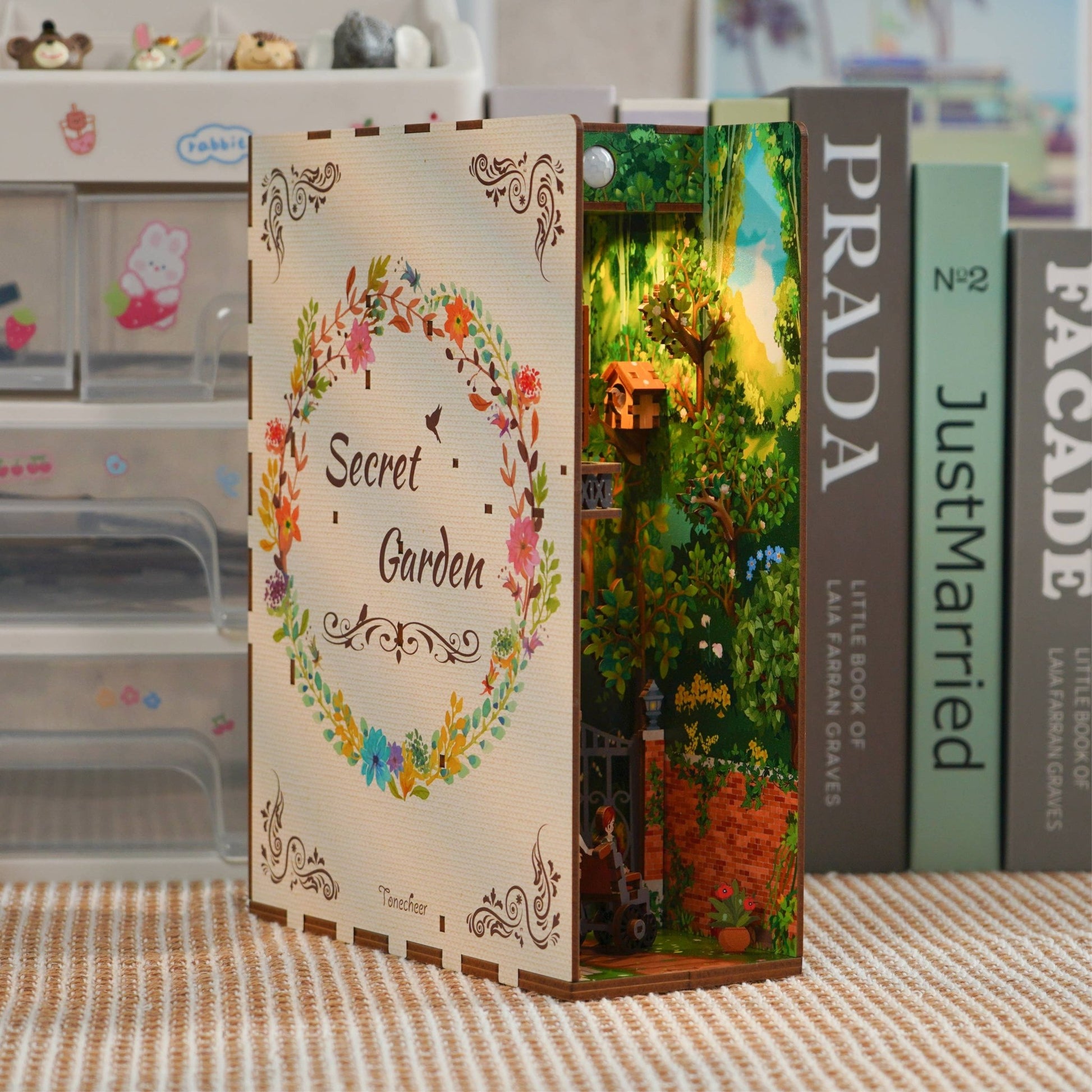 DIY Miniature House Book Nook Kit: Secret Garden - [ash-ling