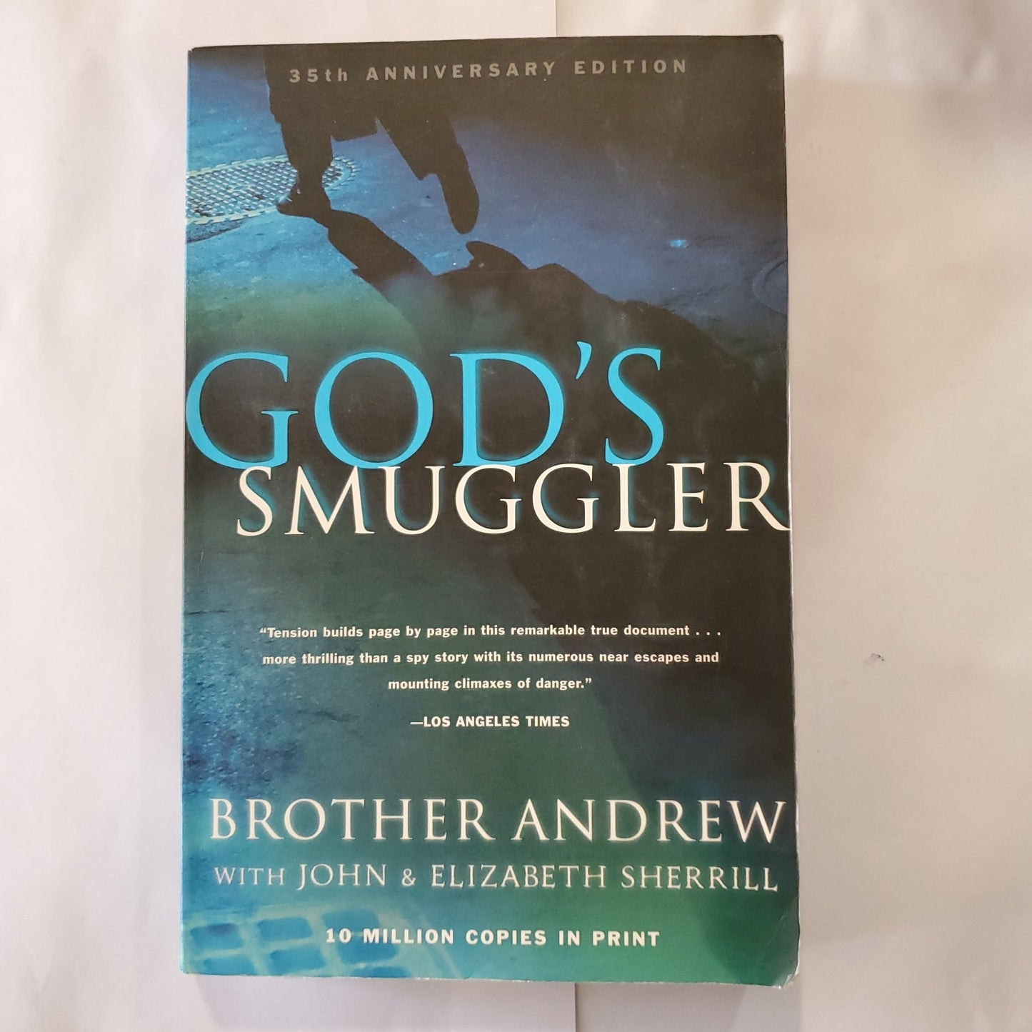God's Smuggler - [ash-ling] Booksellers