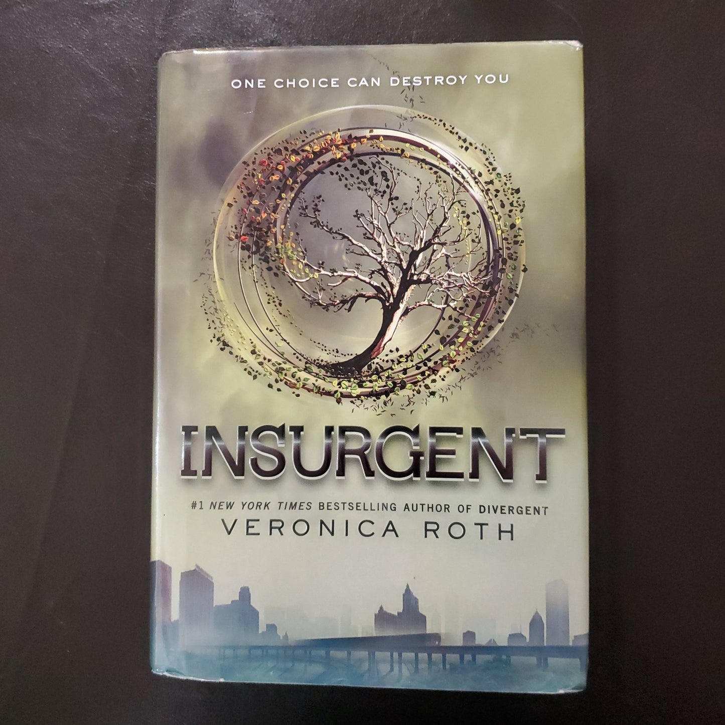 Insurgent - [ash-ling] Booksellers