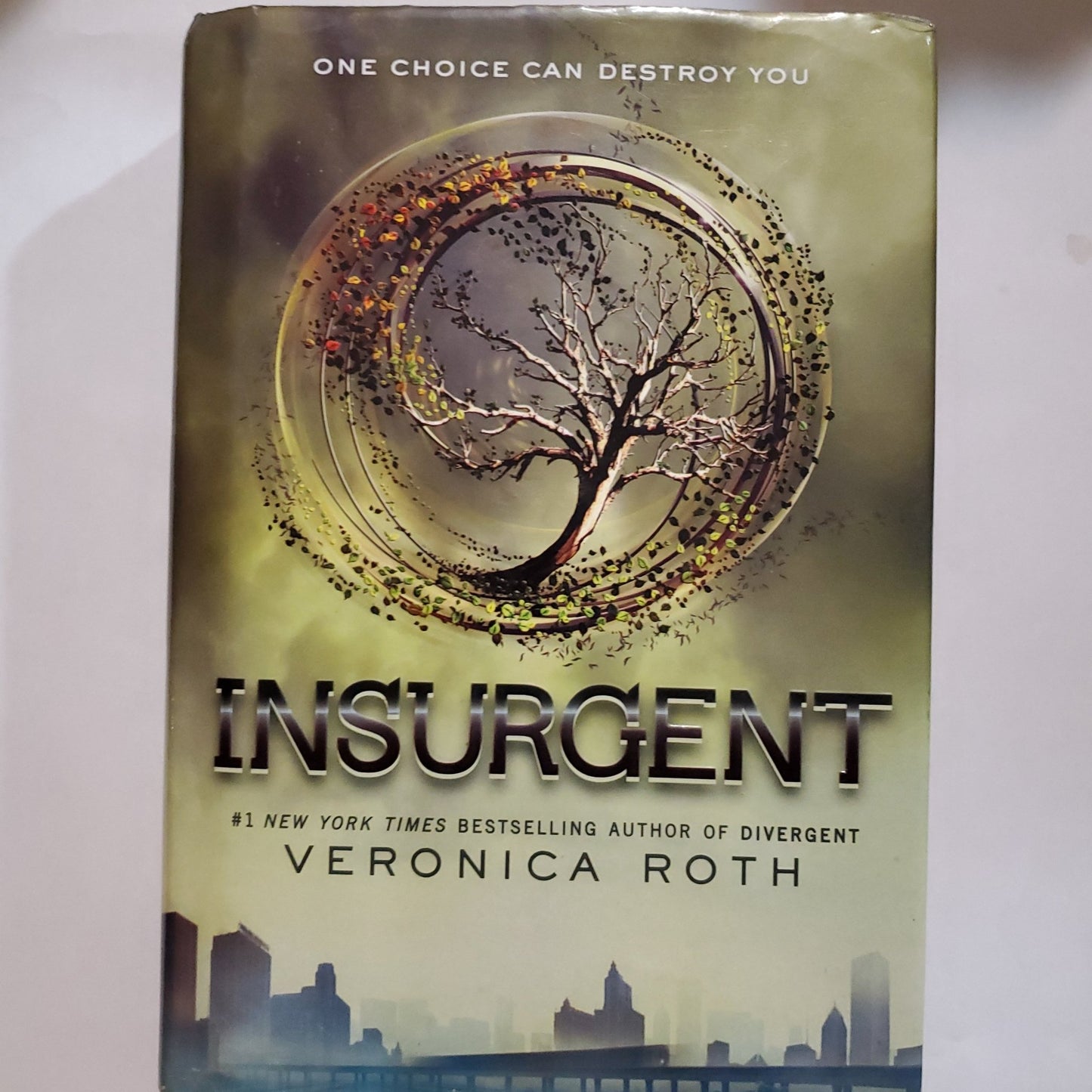 Insurgent - [ash-ling] Booksellers