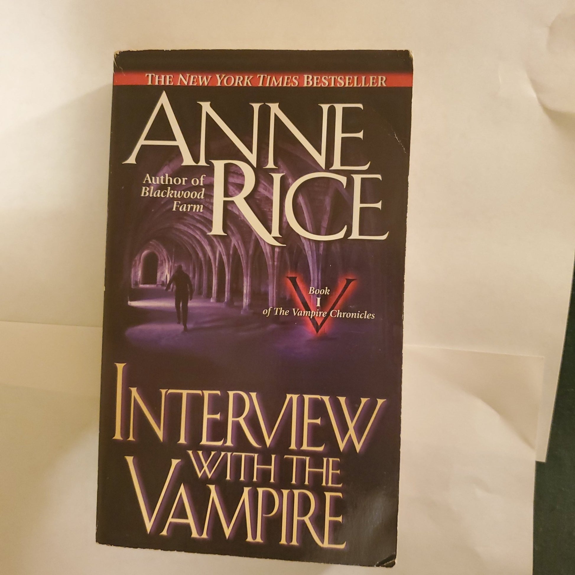 Interview with the Vampire - [ash-ling] Booksellers