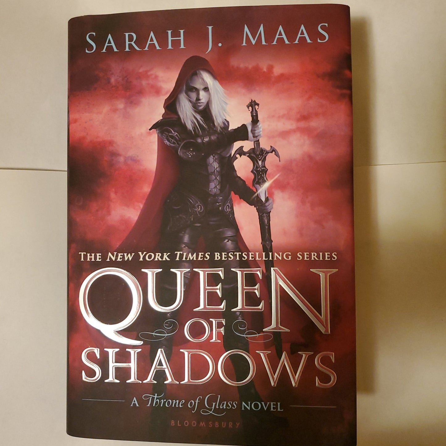 Queen of Shadows - [ash-ling] Booksellers