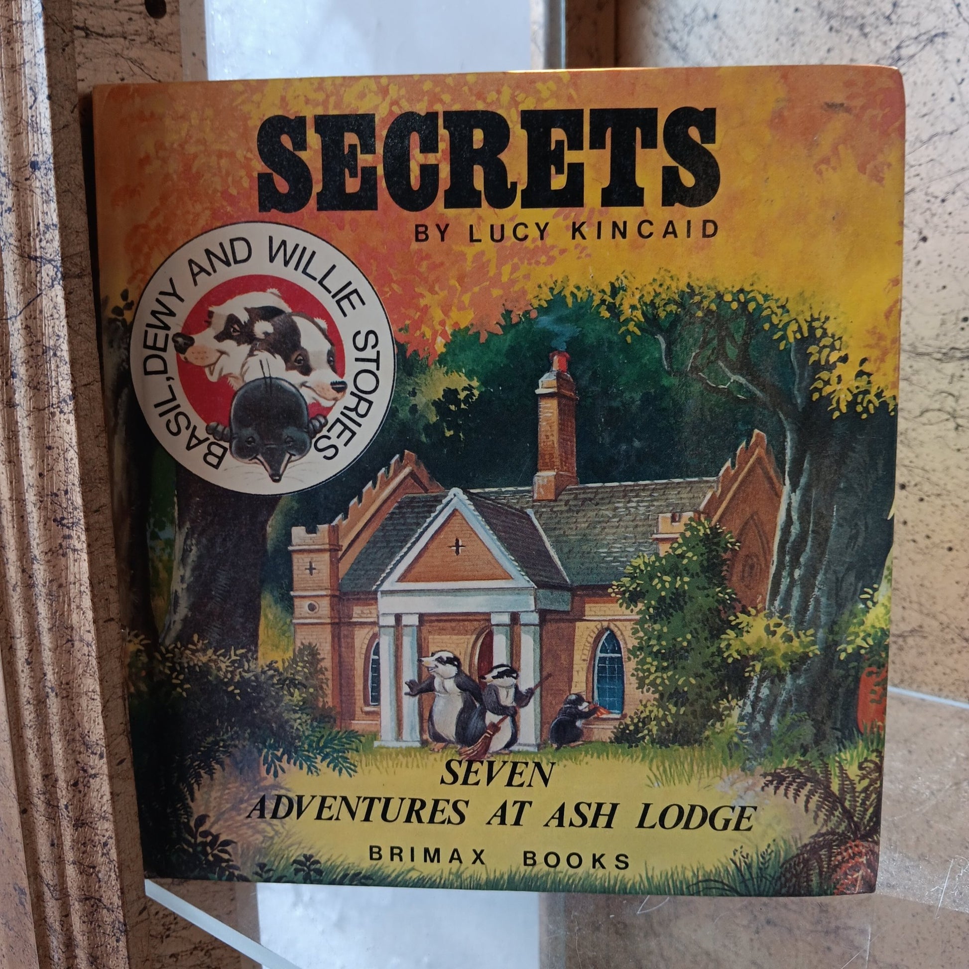 Secrets - [ash-ling] Booksellers