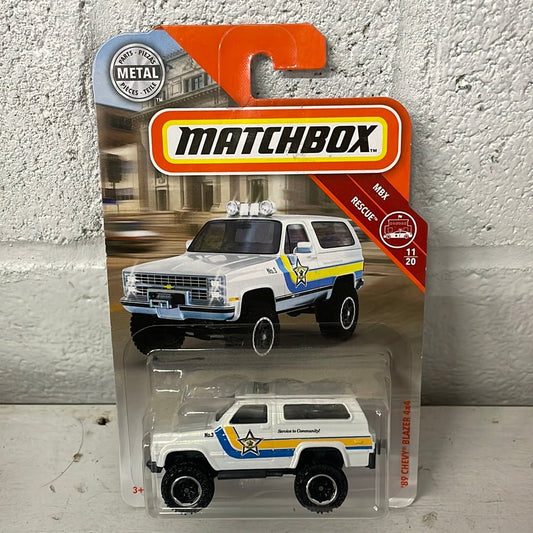 Sheriff '89 Chevy Blazer 4x4 - Matchbox - [ash-ling] Booksellers