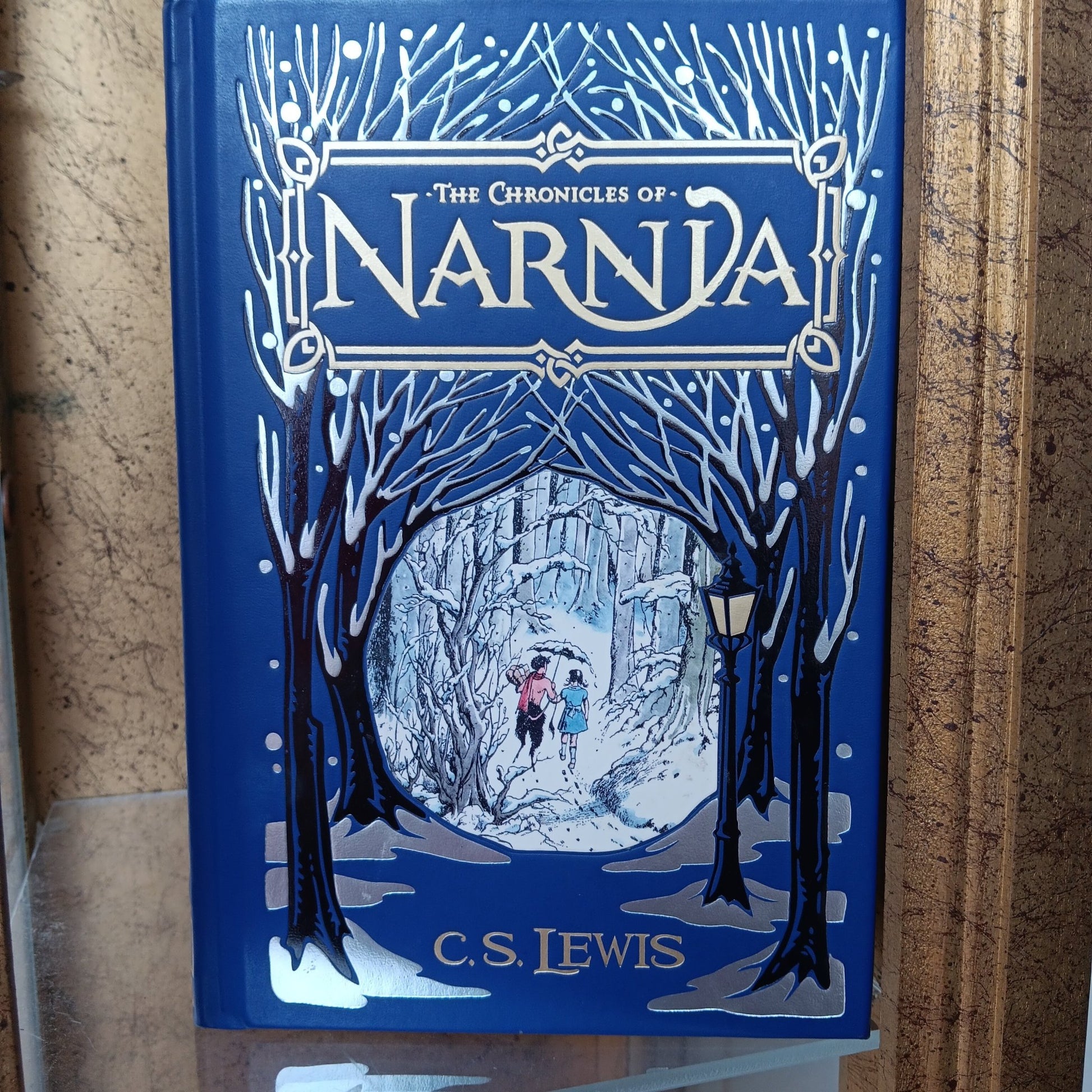 The Chronicles of Narnia - [ash-ling] Booksellers