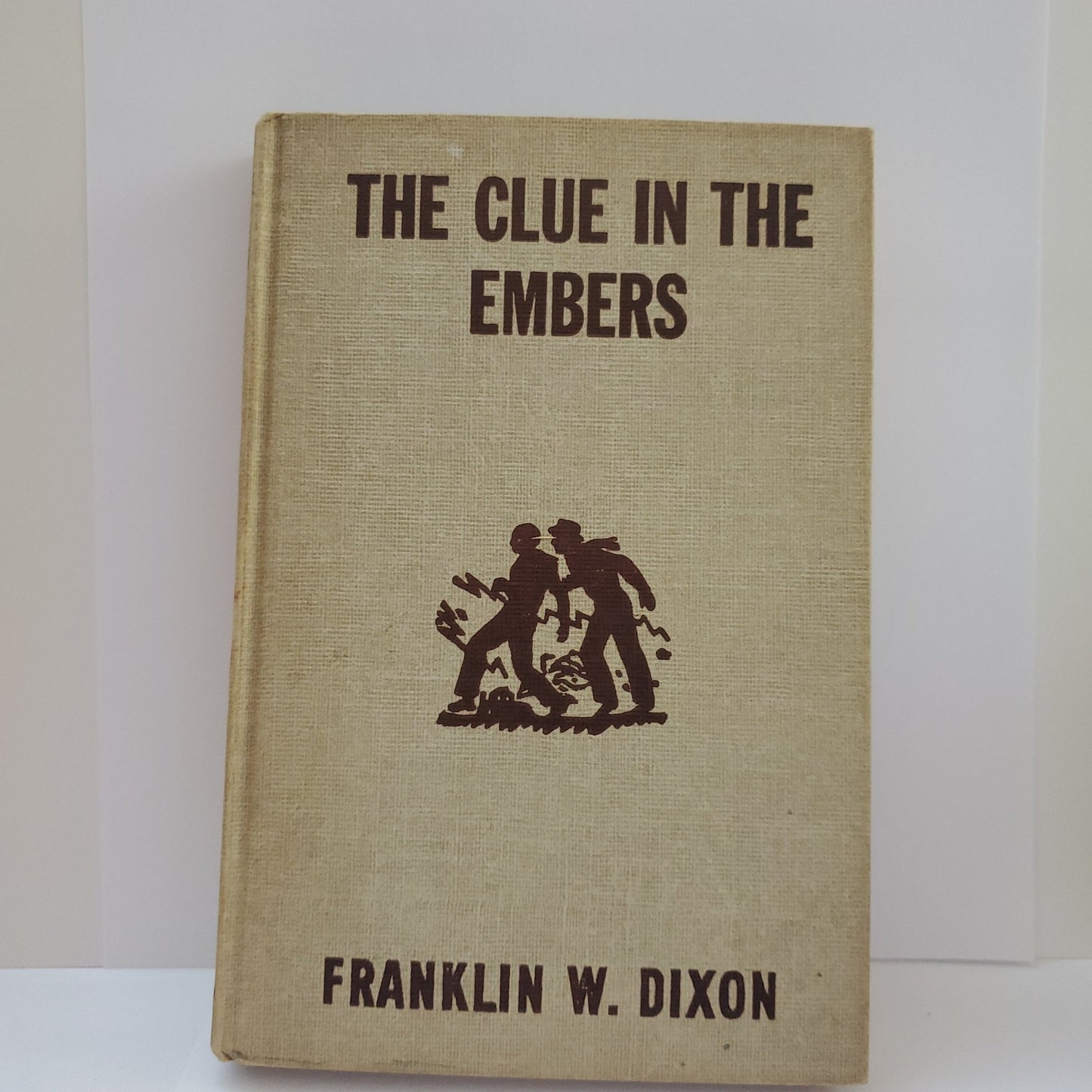 The Clue in the Embers - [ash-ling] Booksellers