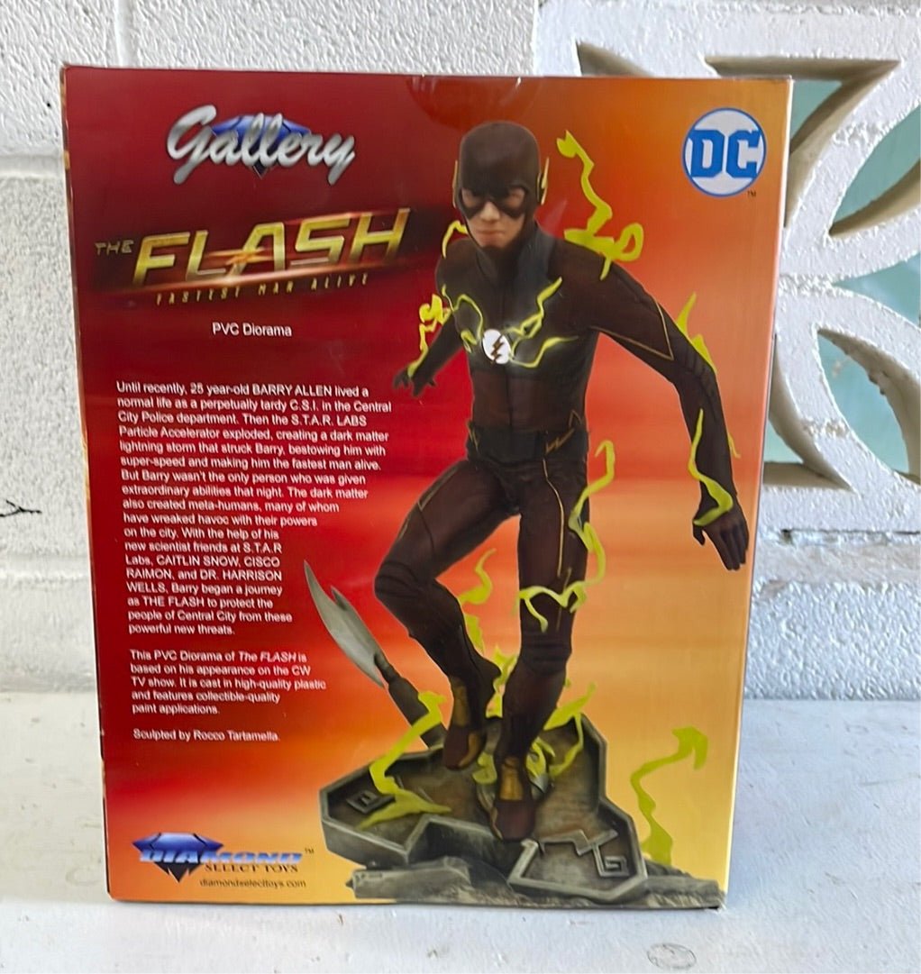 The Flash PVC Diorama Figurine - [ash-ling] Booksellers