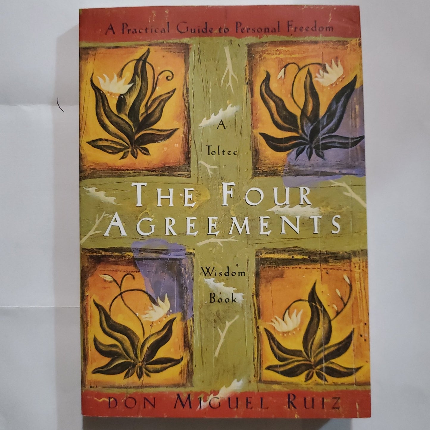 The Four Agreements - [ash-ling] Booksellers