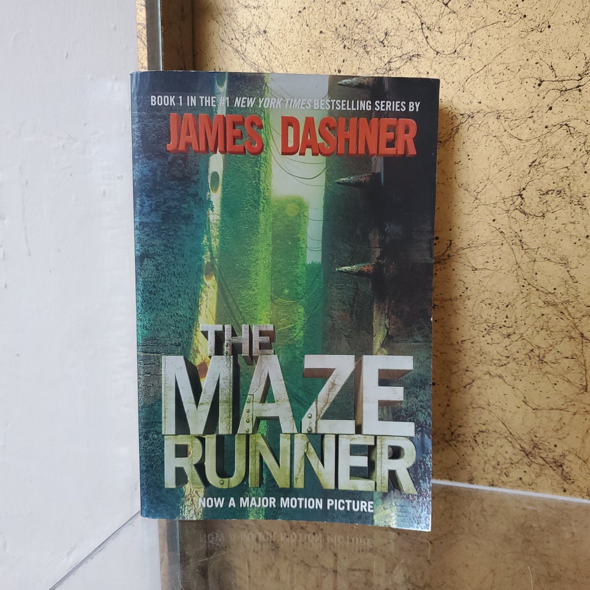 The Maze Runner - [ash-ling] Booksellers