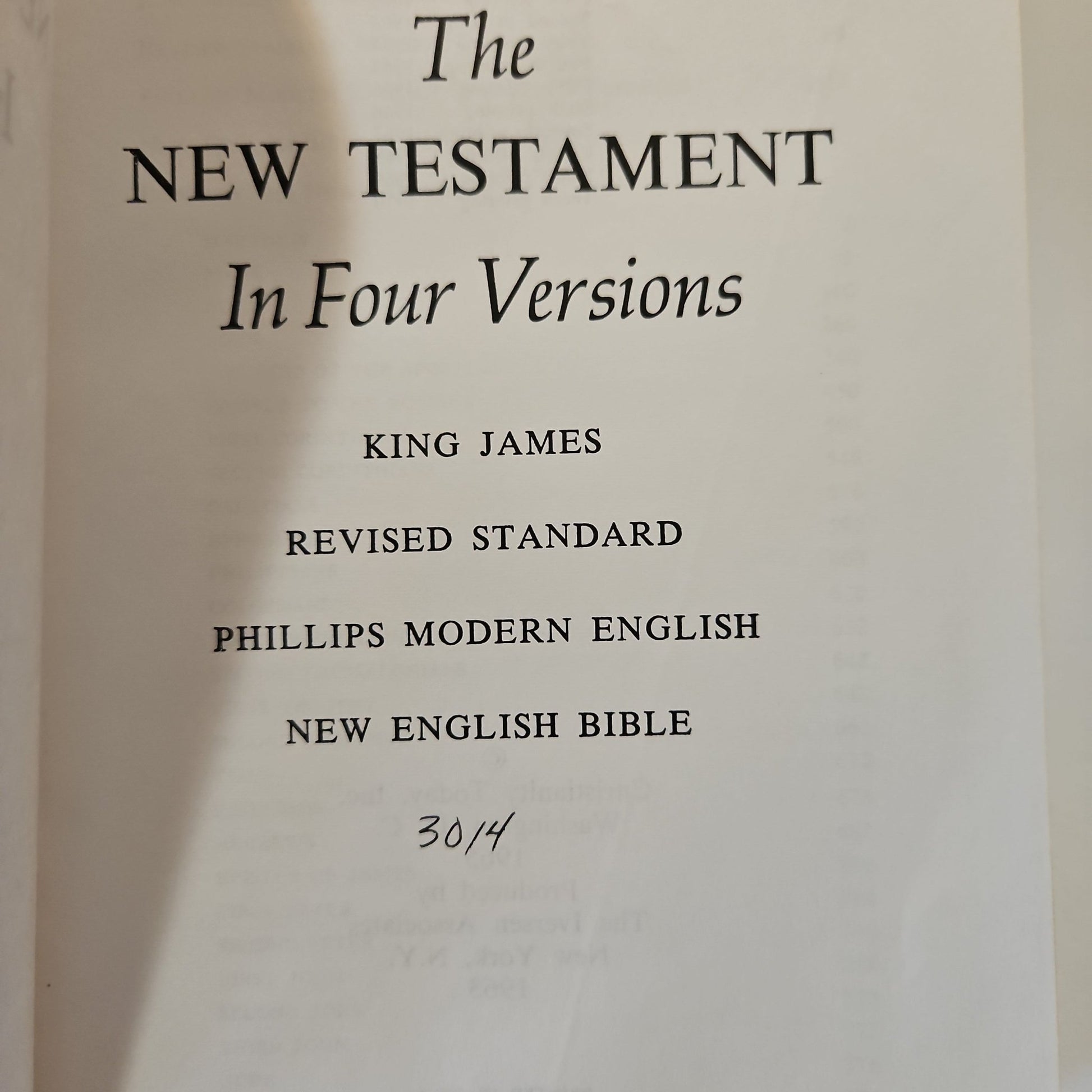 The New Testament in Four Versions - [ash-ling] Booksellers