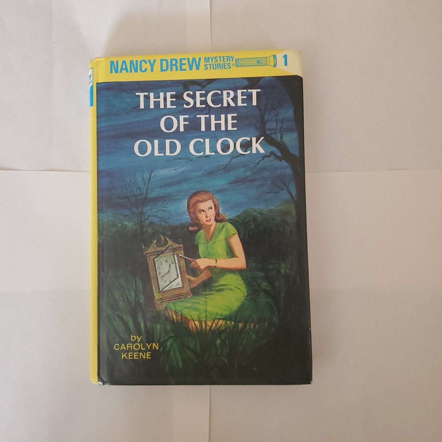 The Secret of the Old Clock - [ash-ling] Booksellers