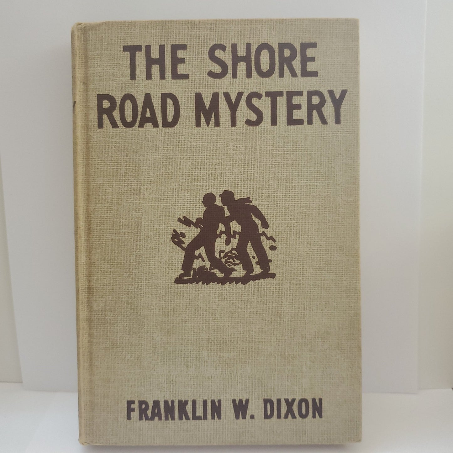 The Shore Road Mystery - [ash-ling] Booksellers