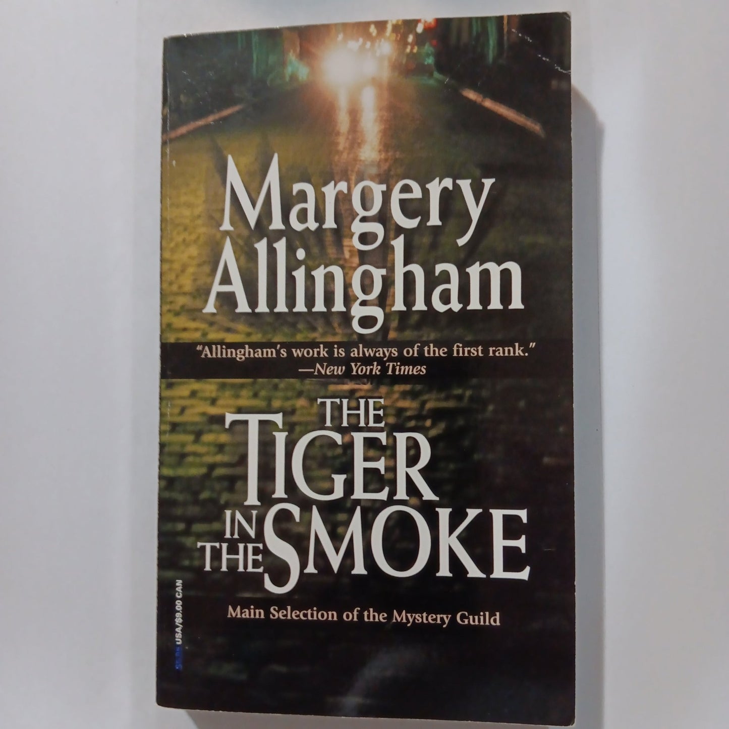 The Tiger in the Smoke - [ash-ling] Booksellers