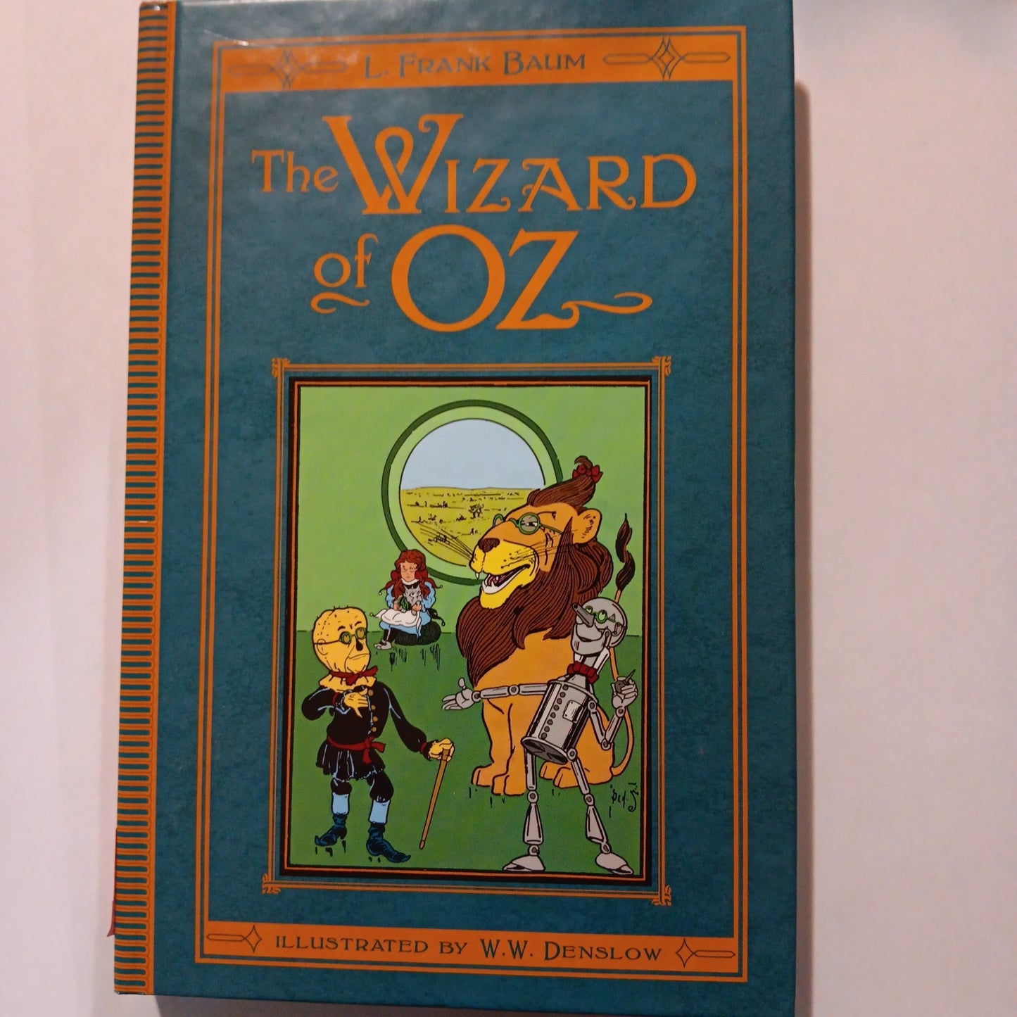 The Wizard of Oz - [ash-ling] Booksellers