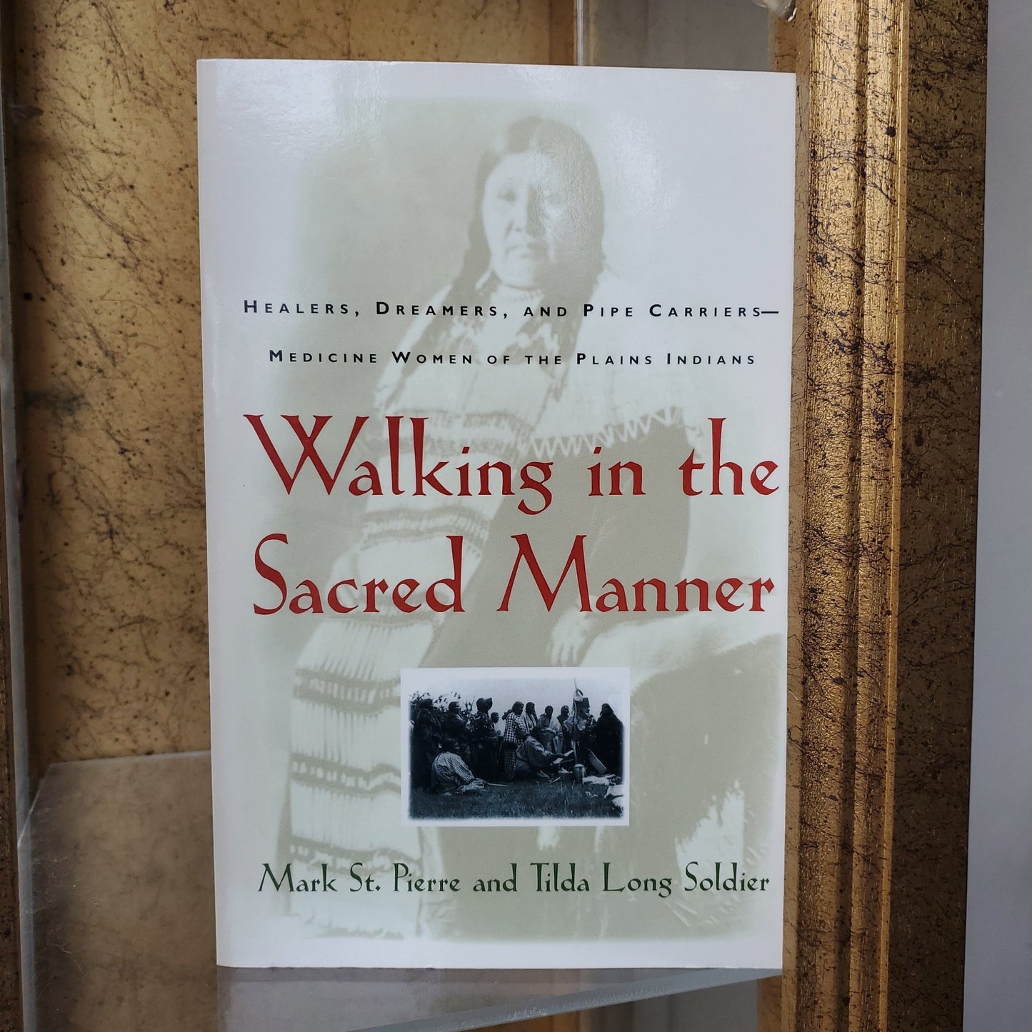 Walking in the Sacred Manner - [ash-ling] Booksellers