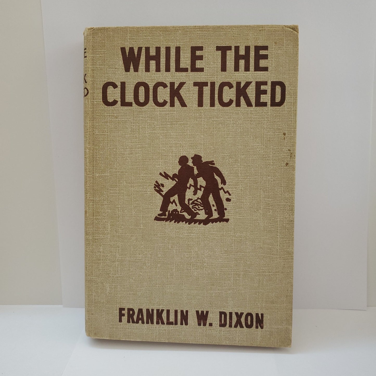 While the Clock Ticked - [ash-ling] Booksellers